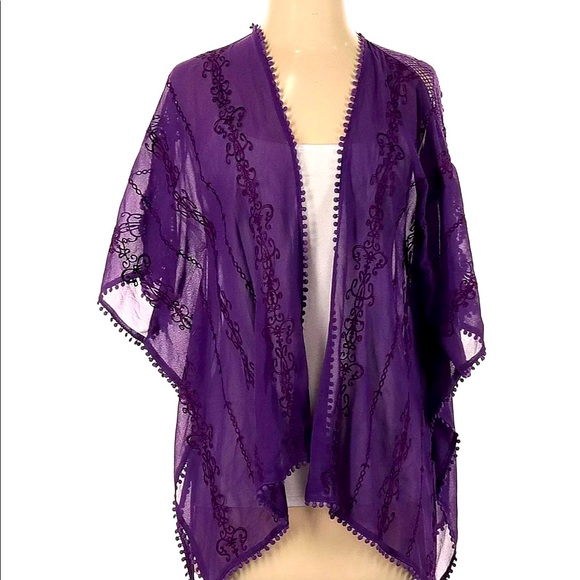 Blue Rain Kimono w/Poncho Style Sleeves (Size S)🌹 - Picture 2 of 10